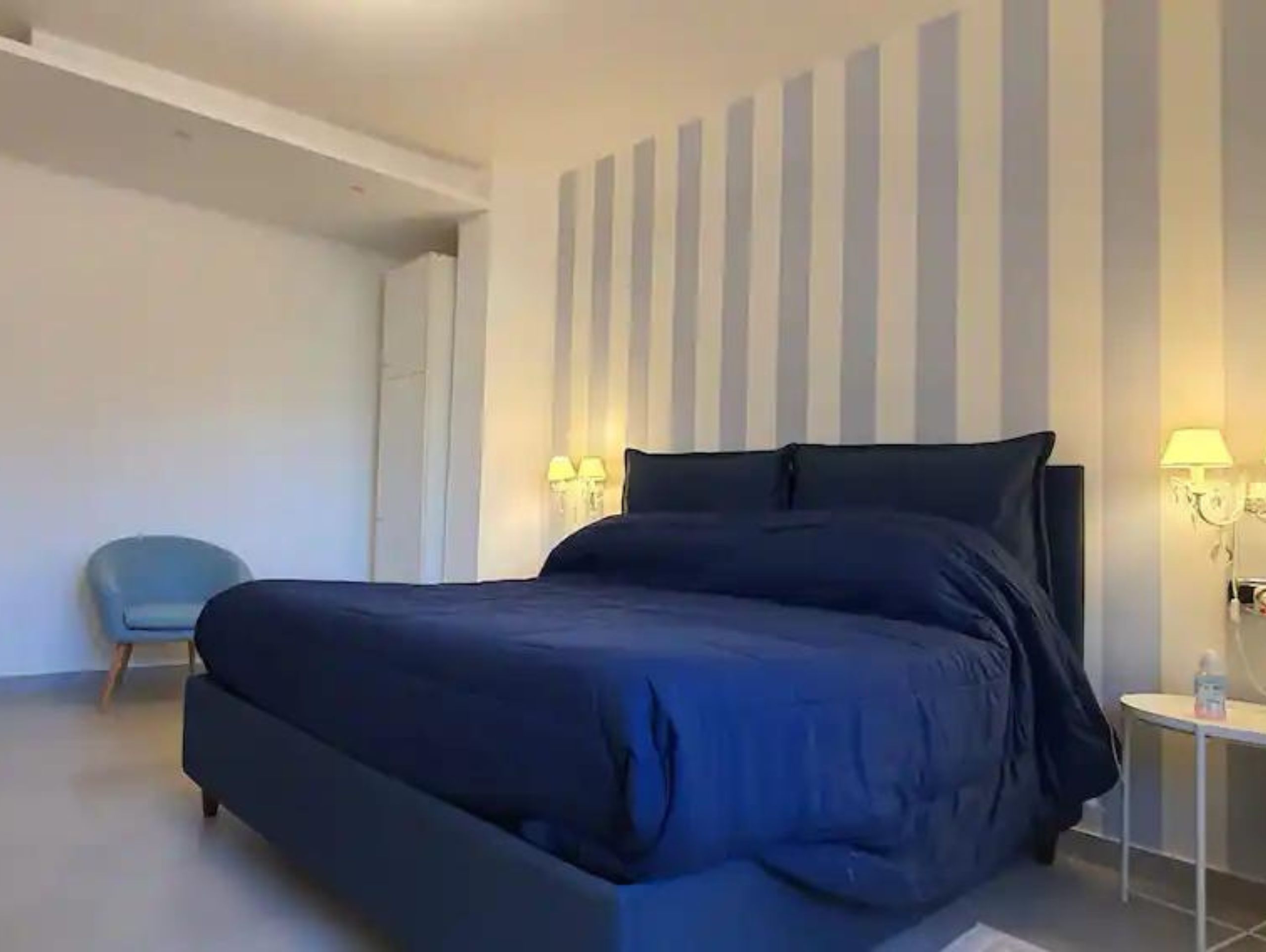 Vesuvius Home 1